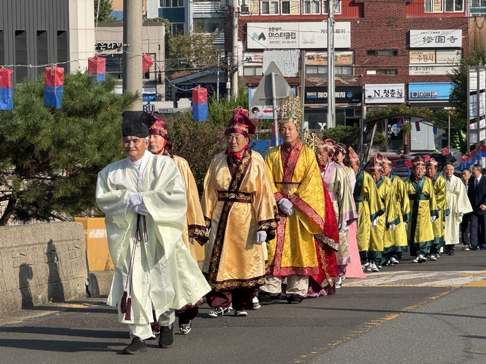 KakaoTalk_20251013_100318171_05